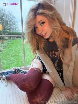 belle-delphine-1 photo #12521 photo n 12521