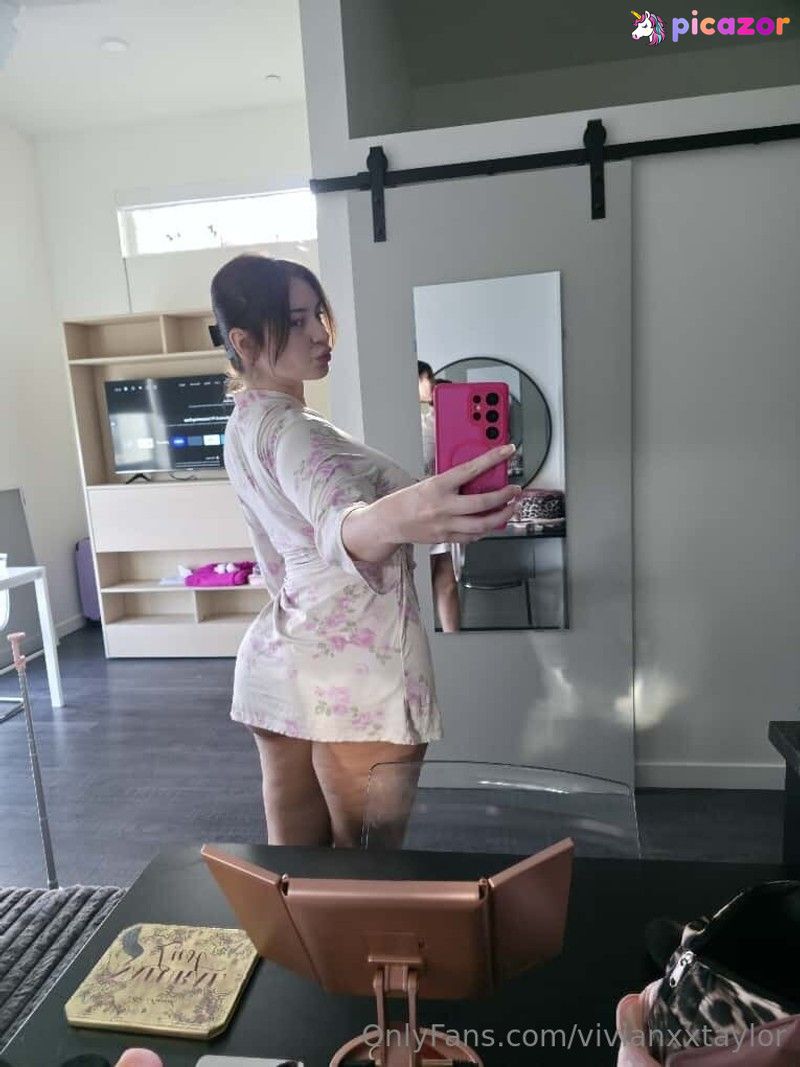 vivianxxtaylor N18