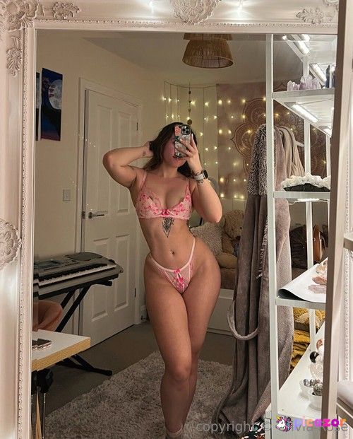 Olivia rose  - Image