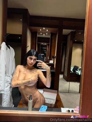 mia-khalifa photo #911 photo n 911