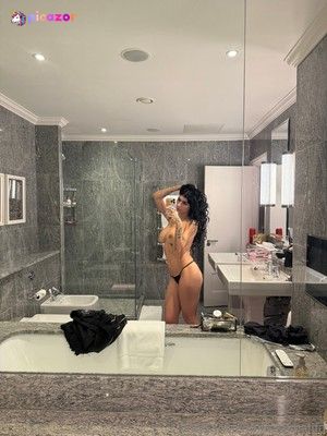 mia-khalifa photo #896 photo n 896