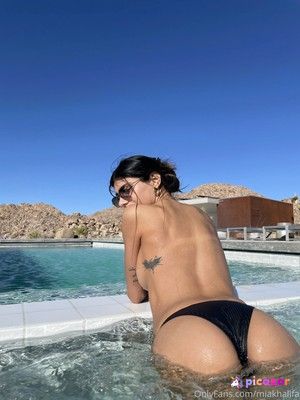 mia-khalifa photo #830 photo n 830