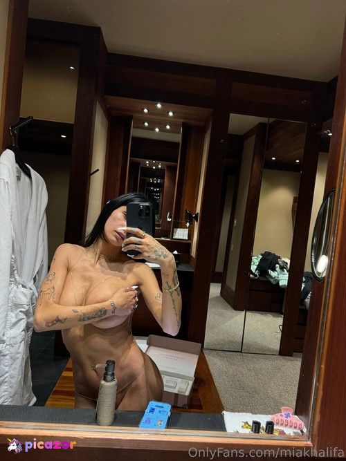 Mia Khalifa - Image