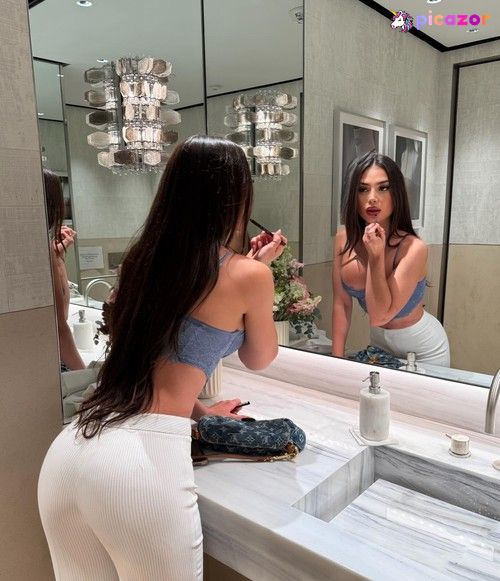Jess Griffiths - Image