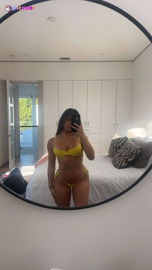 kayla-manousselis photo #221 photo n 221