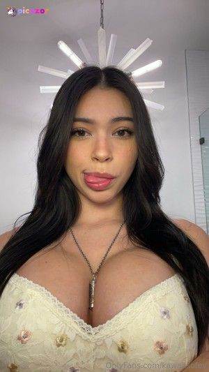 Aishah Sofey - Thumb