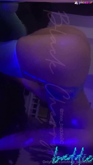 thee_baddiebc video #8 photo n 8