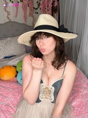 kaitlin-witcher-2 photo #398 photo n 398