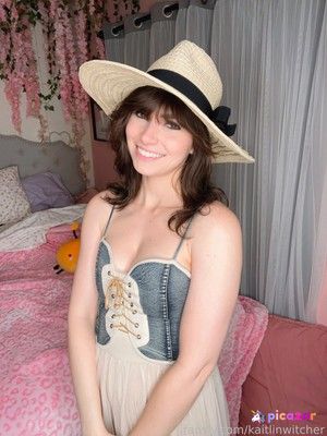kaitlin-witcher-2 photo #389 photo n 389