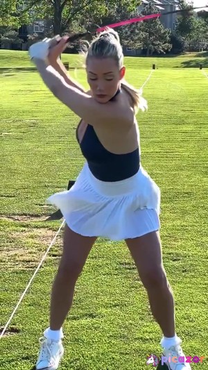 Paige Spiranac - Thumb
