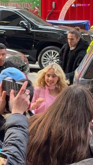 sabrina-carpenter photo #220 photo n 220