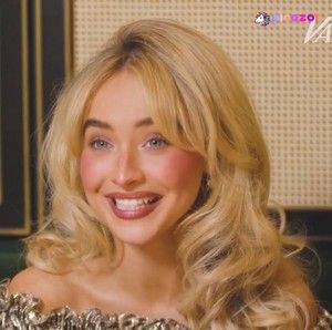Sabrina Carpenter - Thumb