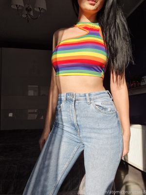 Atomicbrunette18  N27