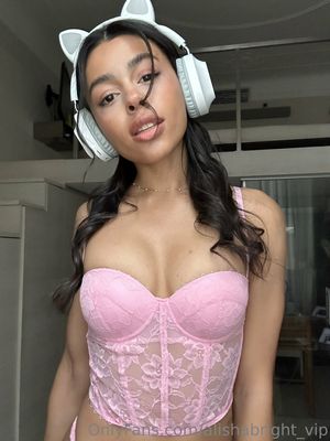 alisha-bright-1 photo #8 photo n 8
