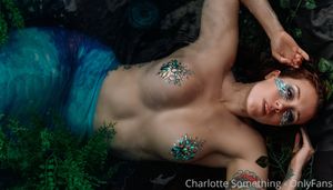 Charlotte Something N3