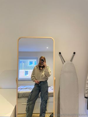 Goldie48  - Thumb