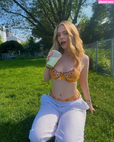 shutupmelissa  - Image