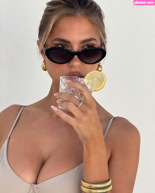 Kara Del Toro N99