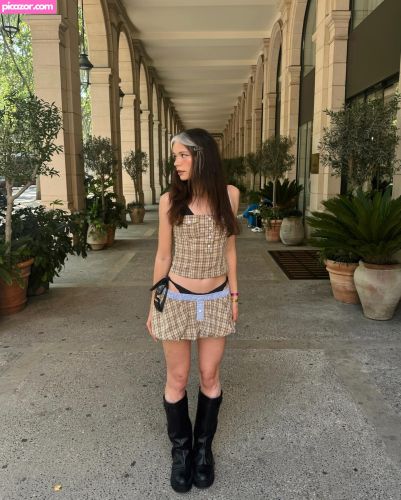 Nadine Breaty - Image