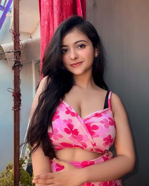 riya-pandey photo #3 photo n 3