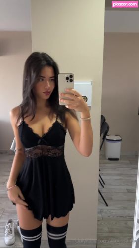VanessaRhd - Image