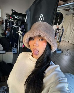 yenni-huynh photo #42 photo n 42