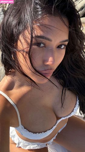 Julia Kelly - Image