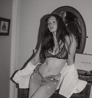 erin-perise-1 photo #19 photo n 19