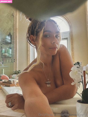 Helayna Marie - Image