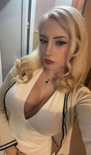 Athena Cosplay N1