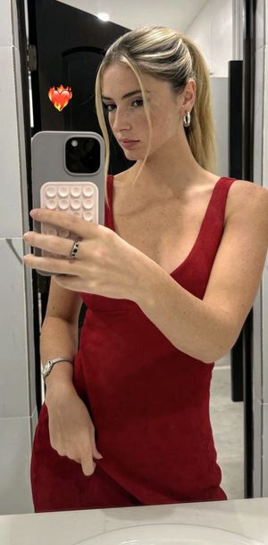 Emma Burnze N6