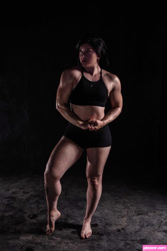 Claire Max - Image