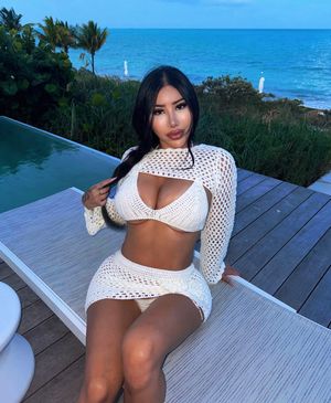 Krissssyxo N13