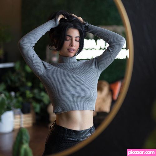 Elwa Saleh - Image