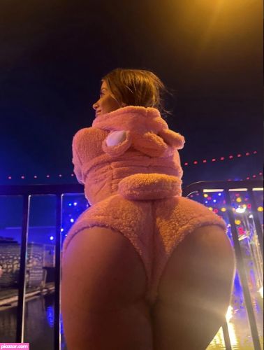 Kayla Manousselis - Image