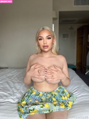 MiaWilliams98 - Image
