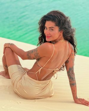 Aline Riscado N7