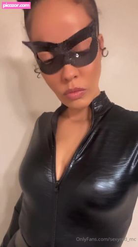 SexyRedMagiccity - Image