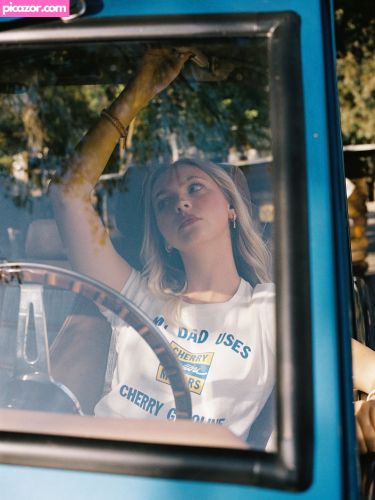 Jordyn Jones - Image
