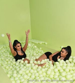 double-dose-twins photo #15 photo n 15