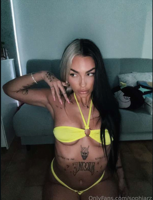 Sophia_rizou N18