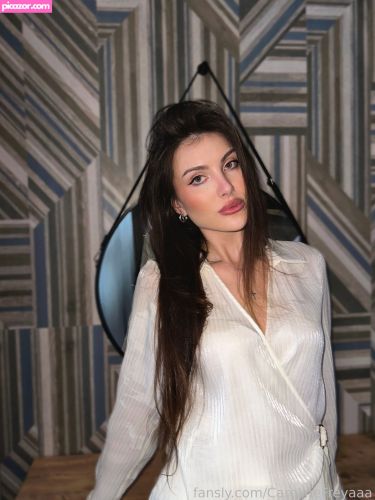 CarolineFreyaaa - Image
