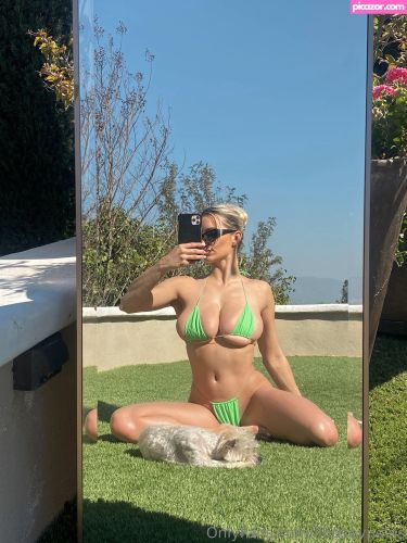 Lindsey Pelas - Image