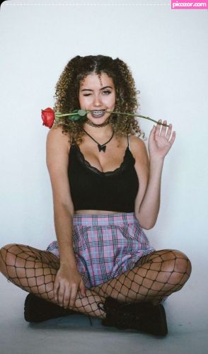 Megan Botnick - Image