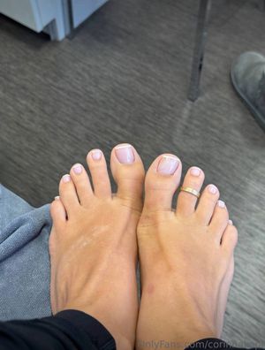 Corinna Kopf - Thumb
