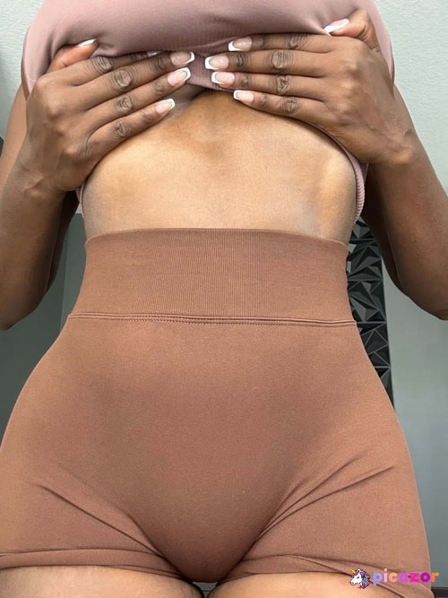 ellietheempress - Image