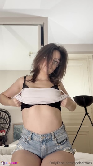 Rachelzaas - Thumb