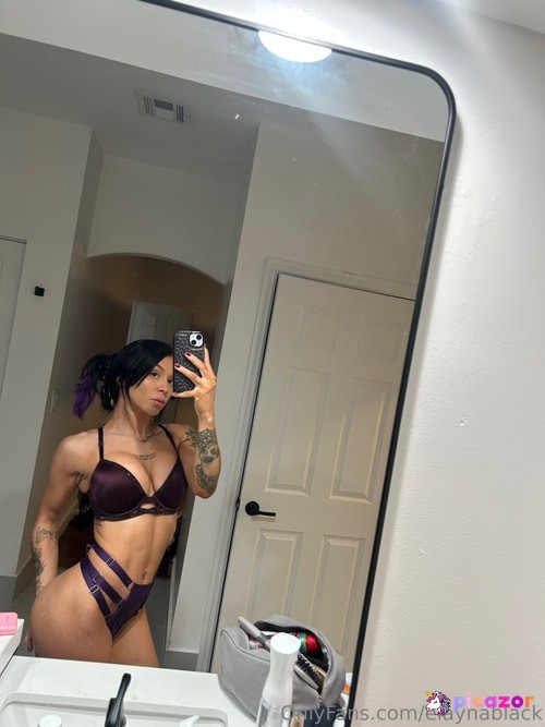 Cora Jade - Image