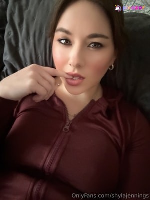 Shyla Jennings - Thumb