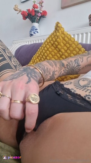 Polly Ellens - Thumb